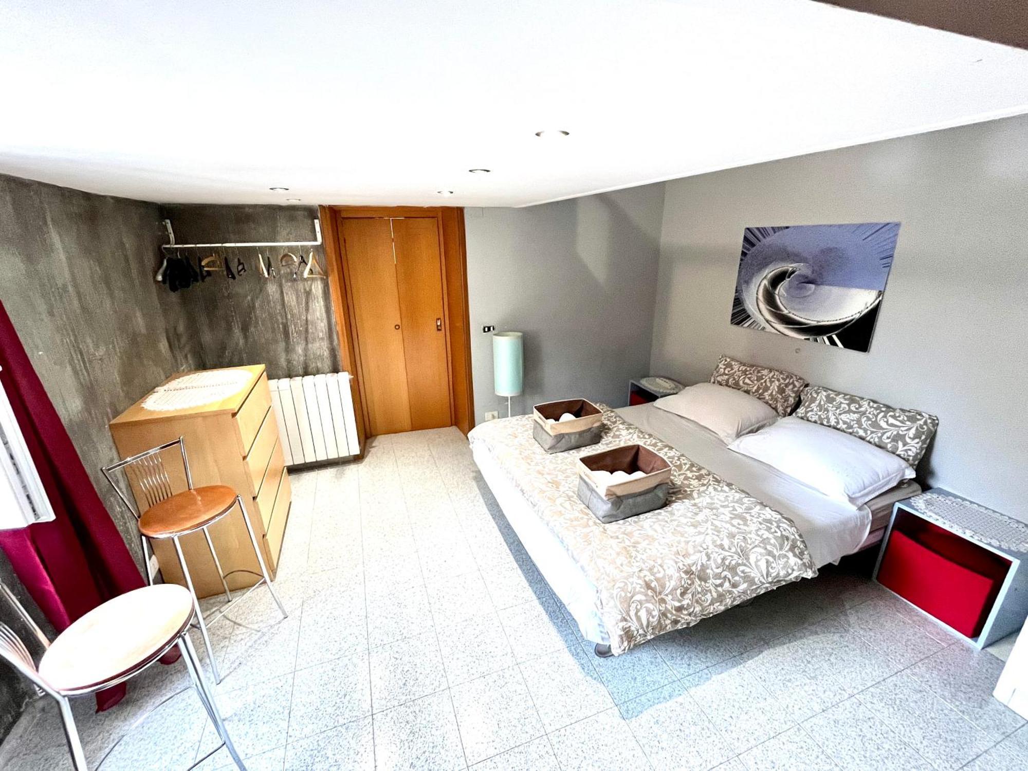 Romuhouse Economy Apartment Metro B Kültér fotó