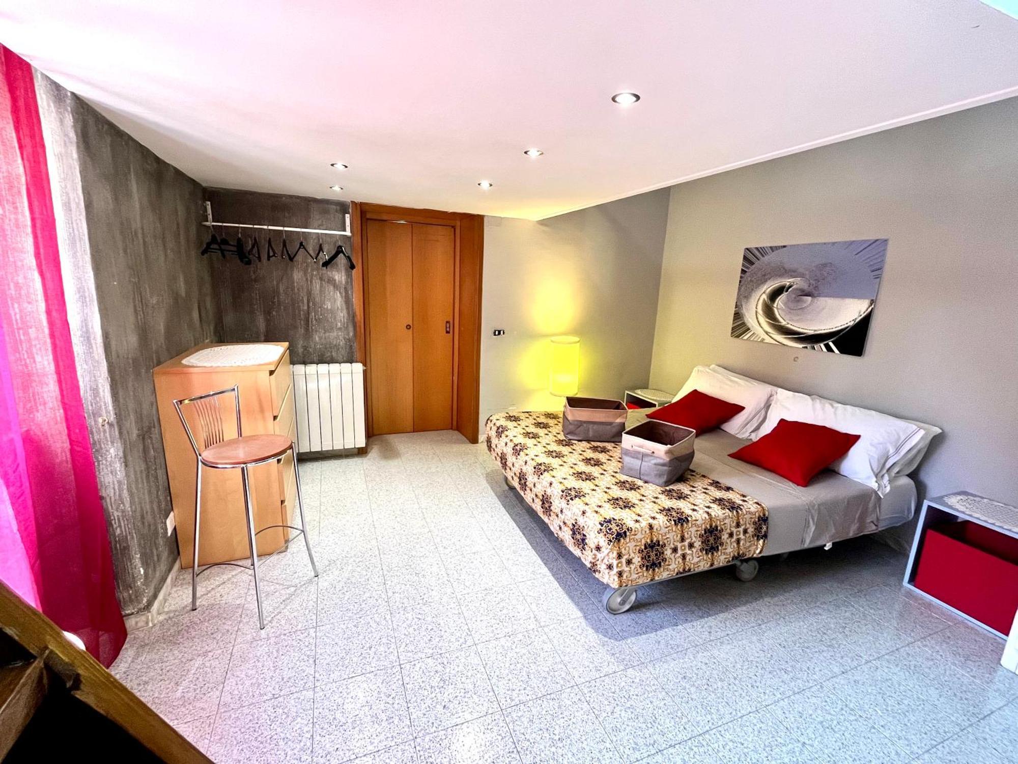 Romuhouse Economy Apartment Metro B Kültér fotó